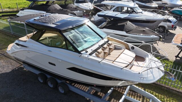 SEA RAY 320 SUNDANCER COUPE - NOWOŚĆ: CZARNY HARDTOP - GOTOWY DO ODBIORU - CENA SPECJALNA!
