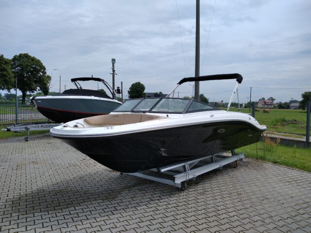 SEA RAY 210 SPXE UŻYWANA FV 23% STAN IDEALNY