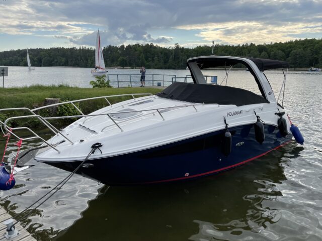 SEA RAY 265 SUNDANCER - UŻYWANY 2021 - BOGATE WYPOSAŻENIE - STAN IDEALNY