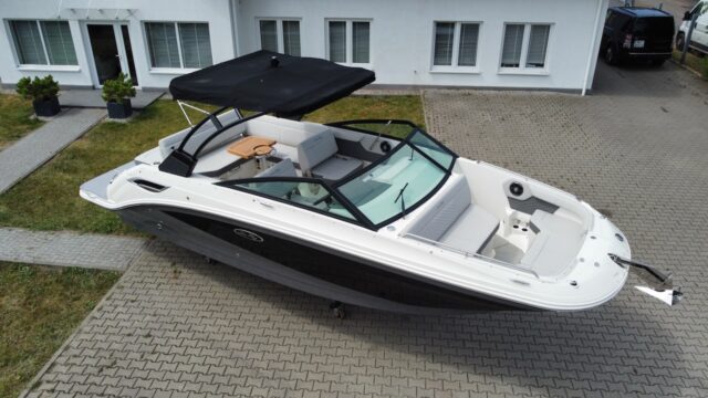 SEA RAY 250 SDX - BOWRIDER Z KABINĄ - CENA SPECJALNA!