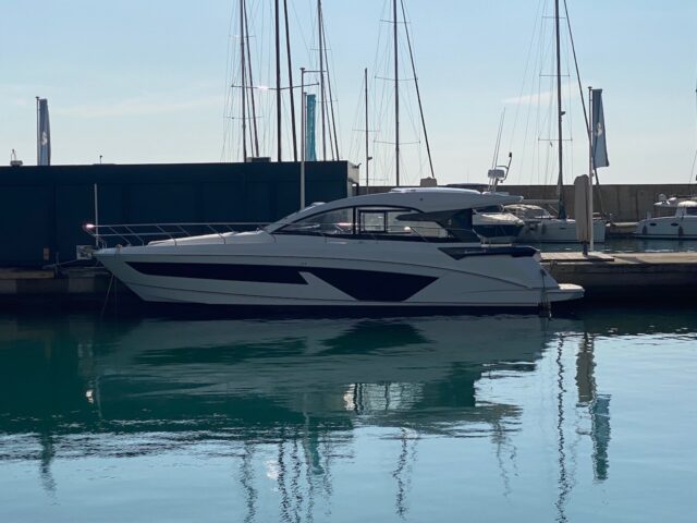 BENETEAU GRAN TURISMO 45 - JEDNOSTKA W PRODUKCJI - ODBIÓR MAJ 2023 - CENA SPECJALNA!!!