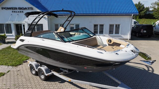 SEA RAY 250 SDXE - FABRYCZNIE NOWY - GOTOWY DO ODBIORU - CENA SPECJALNA!