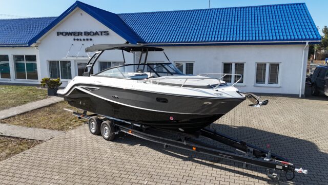 SEA RAY 250 SUNSPORT CUDDY 2026