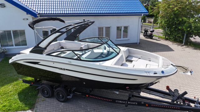 SEA RAY 250 SDX SURF Premiera