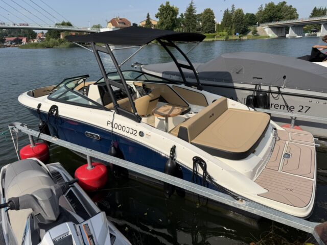 SEA RAY 210 SPX - JEDNOSTKA UŻYWANA - STAN IDEALNY - PIERWSZY WŁAŚCICIEL!