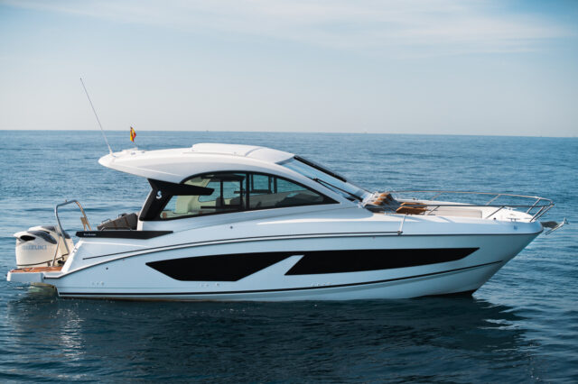 BENETEAU FLYER 10 SPORT TOP - BLIŹNIAK GT32 - W PRODUKCJI - ODBIÓR LISTOPAD 2026!